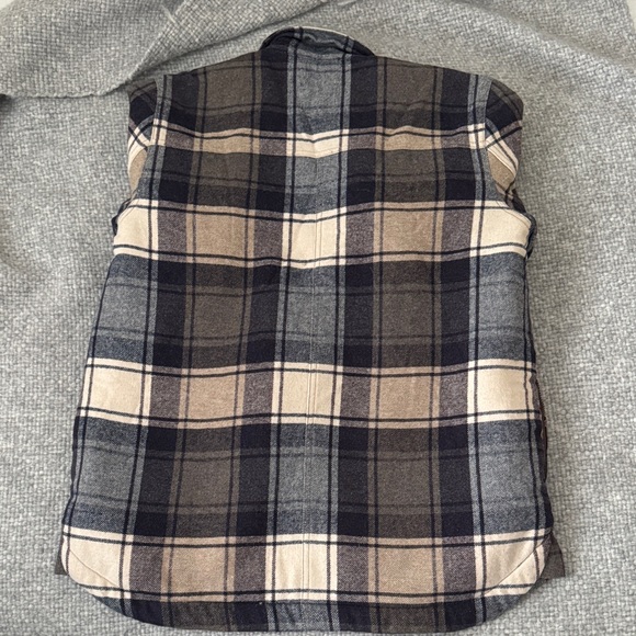 Jenni Kayne Farmhouse Plaid Sherpa Jacket - Picture 14 of 14